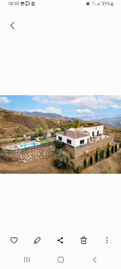 Casa rural para 8 personas, con vistas al lago y piscina además de jardín y vistas, Se admiten mascotas en Canillas de Aceituno - 4