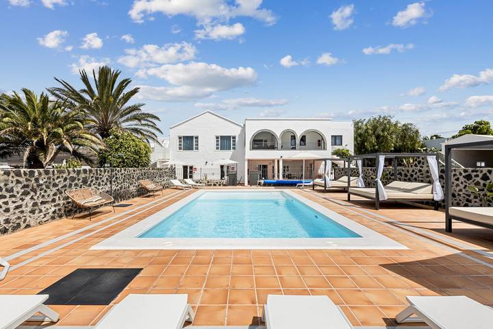 Apartamento de vacaciones para 2 personas, con jardín además de terraza y piscina, Familias con niños - 1