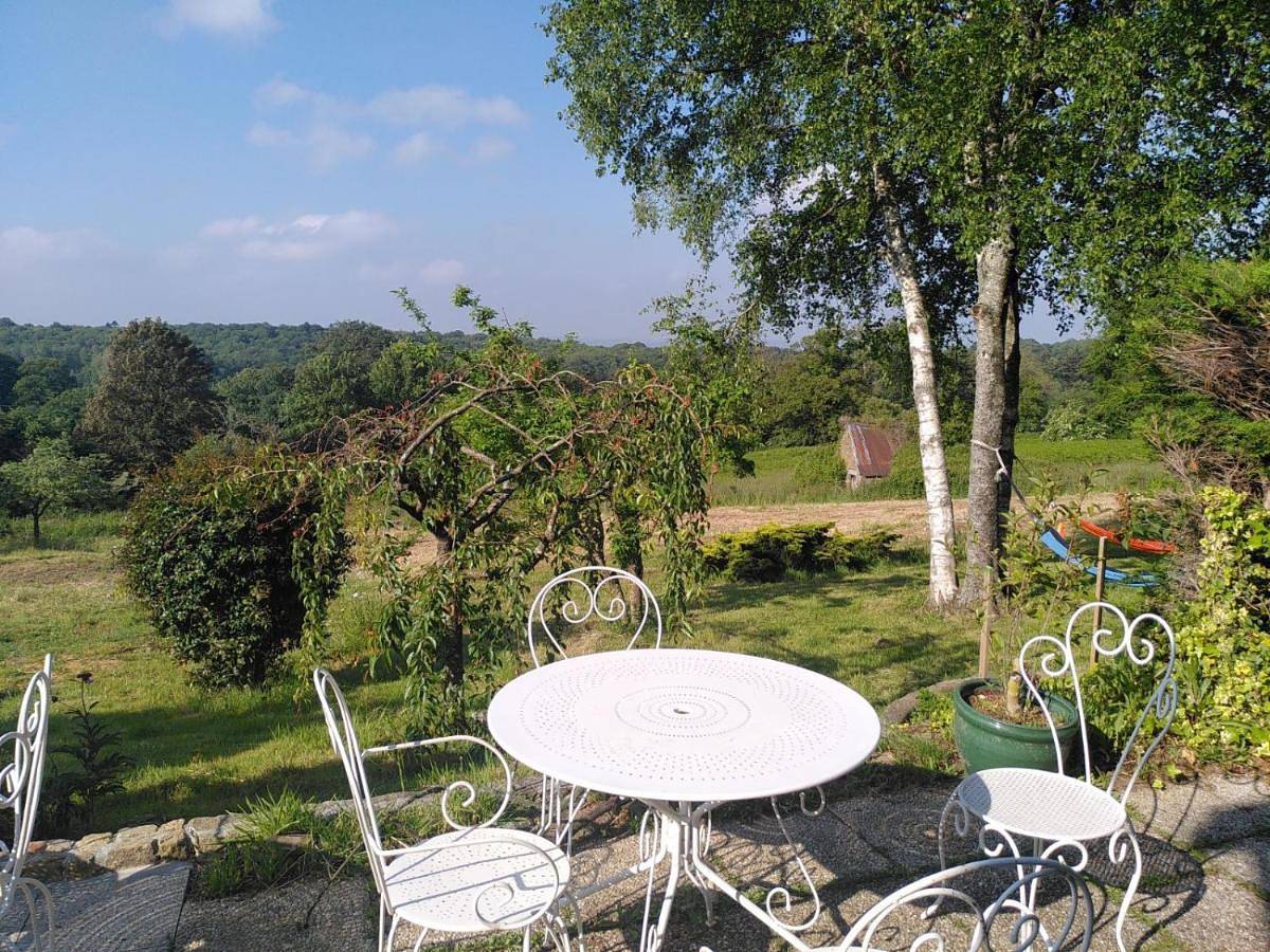 Double Room with Terrace in Saint-Michel-de-Montjoie, Région d'Avranches