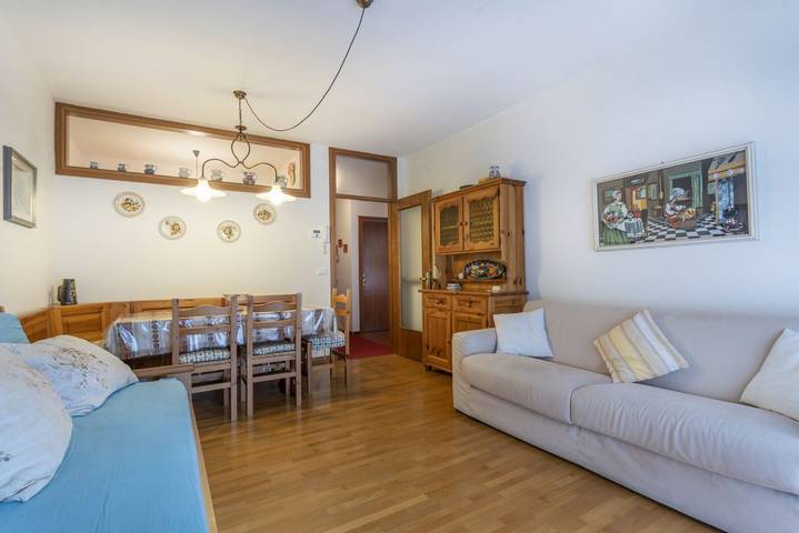 Ganze Wohnung, Guesthost - Il Ruscello-Apt with terrace and view of the Alps! in Tarvis, Karnischer Hauptkamm