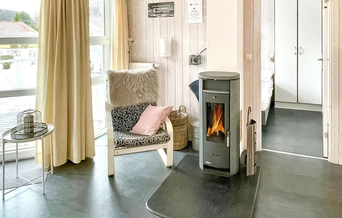 Beachside Getaway: 86qm, Parkplatz, Terrasse, WiFi in Schönhagen, Brodersby