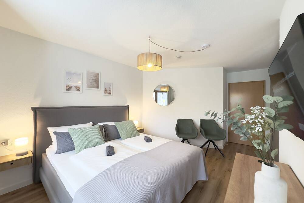 Ganze Wohnung, Spa Whirlpool Fewo Seepromenade im Seehaus Aachblick in Oberuhldingen, Uhldingen-Mühlhofen