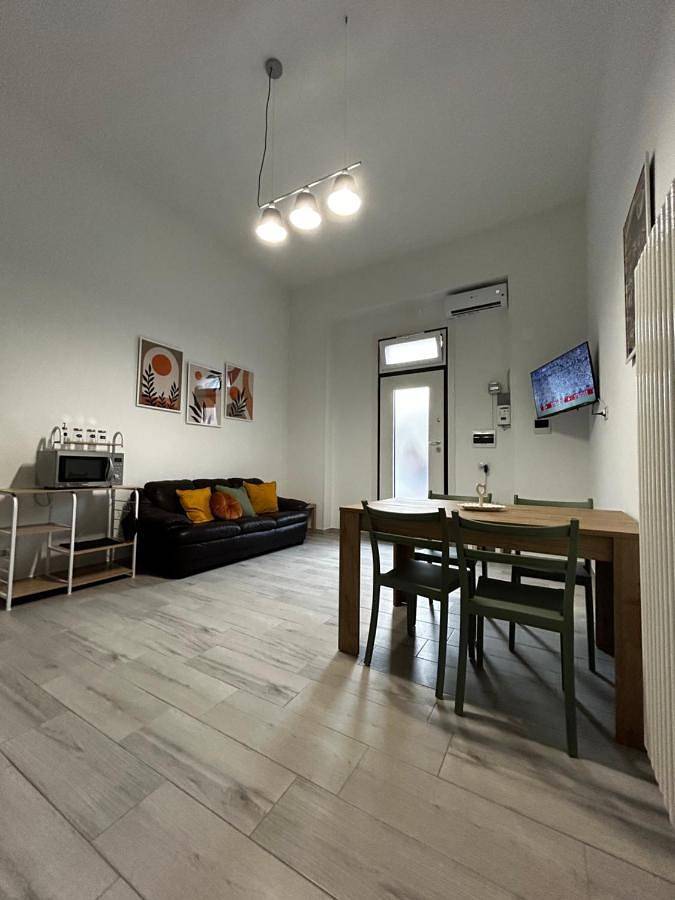 Gîte pour 4 personnes, avec Balcon et Terrasse à Palagiano