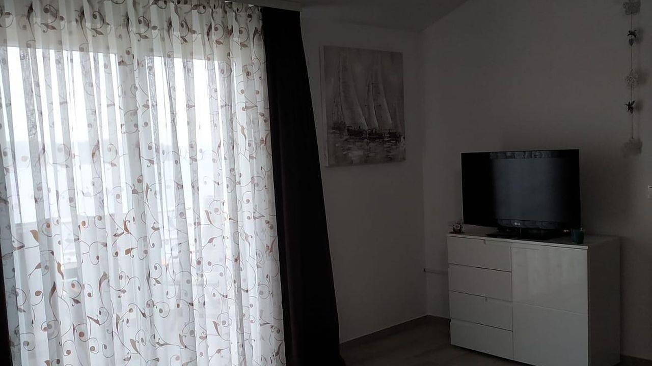 Ganze Ferienwohnung, Ferienwohnung für 4 Personen (53 m²) in Sevid in Sevid, Split-Dalmatien