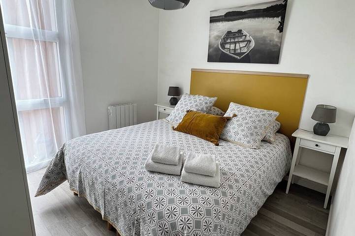 Gîte pour 4 personnes, avec piscine ainsi que jardin et terrasse à Châteauvieux - 2