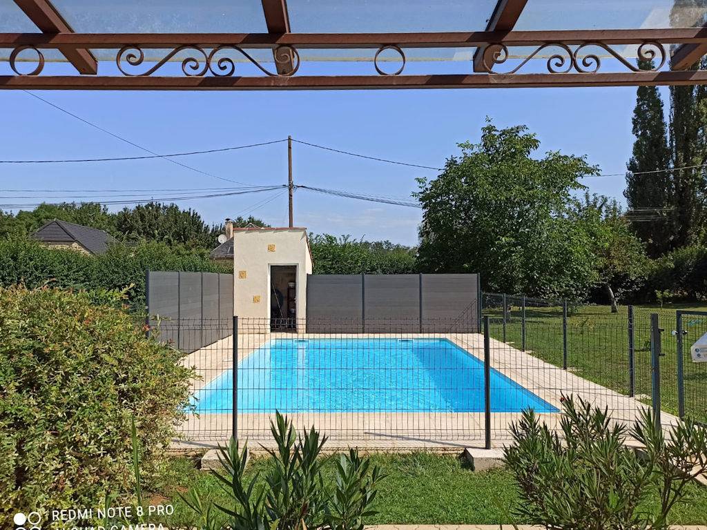 Bastide avec piscine privée, 10 min Sarlat in Saint-Cirq-Madelon, Lot