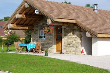 Cottage pour 2 personnes, avec jardin à Le Fied