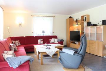 Vacation Rental for 10 Guests in St. Peter-Bad, St. Peter-Ording, Picture 3