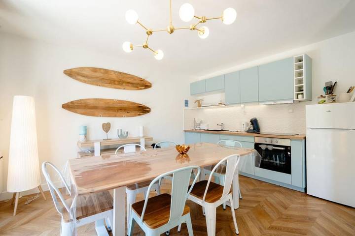 Appartement de vacances pour 6 personnes, avec jardin et vue sur le lac