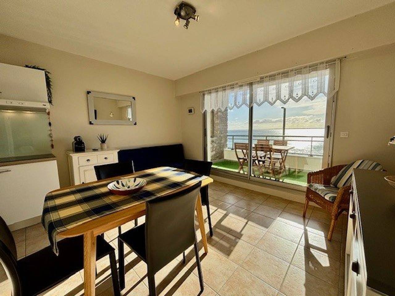 Ganze Wohnung, Quiberon - 2-Zi 35m² - Meerblick - 2 Pers - Privater Garage in Quiberon, Côte des Mégalithes