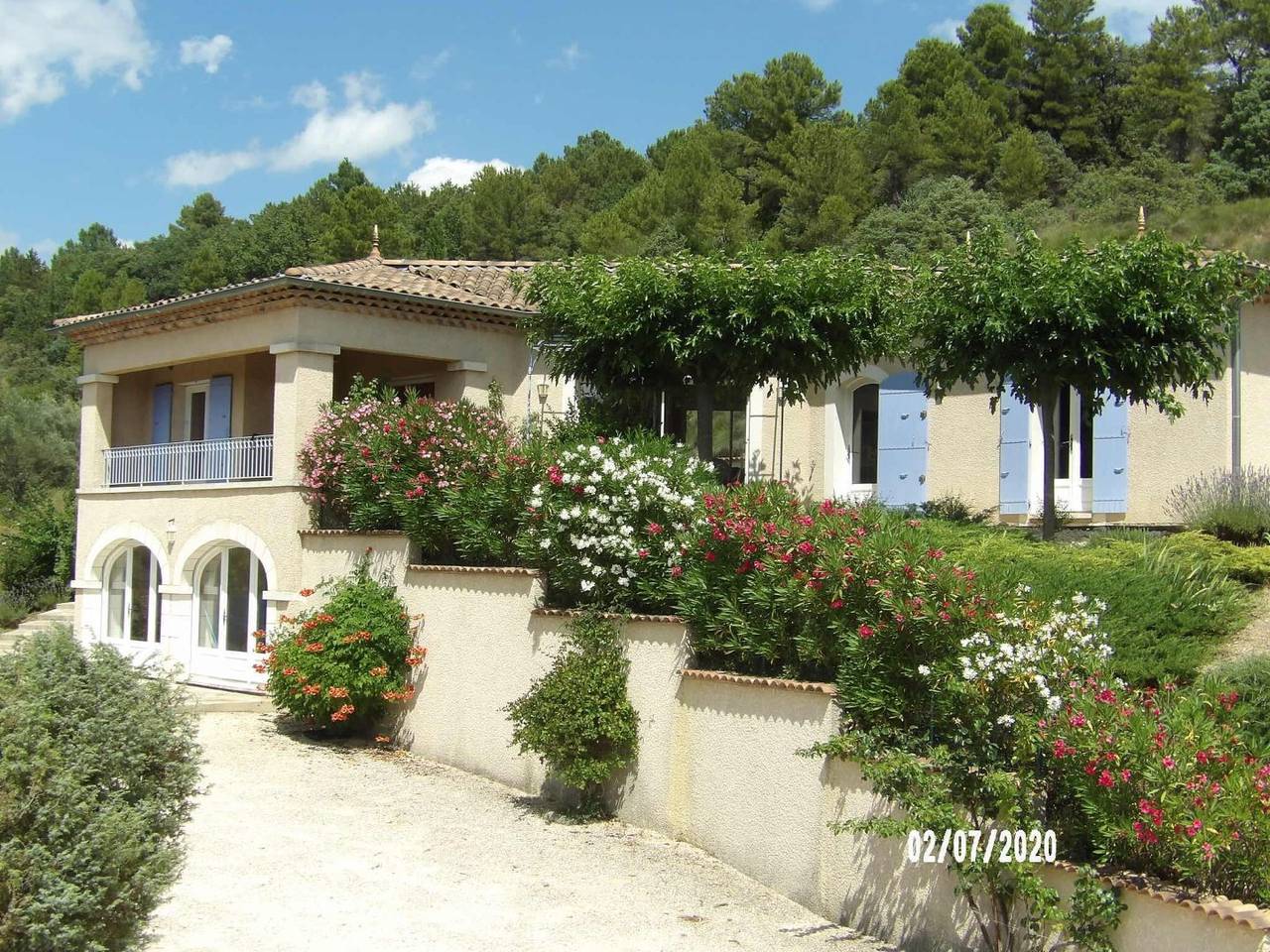 Villa provençale très proche de Vallon-Pont-d'Arc in Lagorce, Ardèche