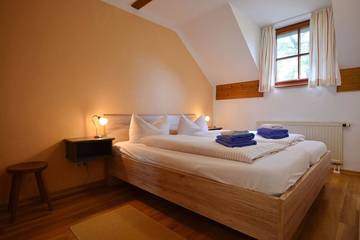 Ferienwohnung für 4 Personen in Chieming, Bayerische Alpen, Bild 1