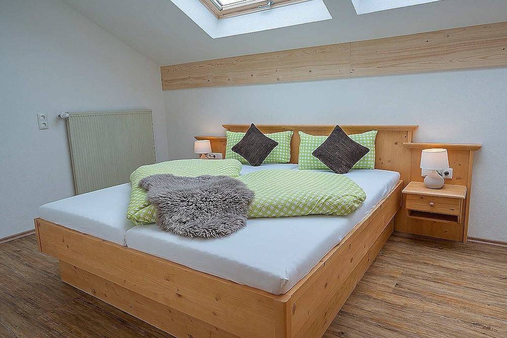 Ganze Wohnung, Ferienwohnung Bergblick in Seeg, Bayerisch Schwaben