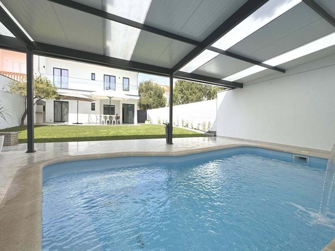 Strandhaus -Salzwasserpool, Geheizt Bedeckt in Praia da Barra, Gafanha da Nazaré