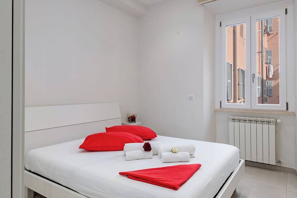 Apartamento entero, Bright and welcoming two bedrooms apartment a stone's throw from the Colosseum in Roma, Provincia de Roma