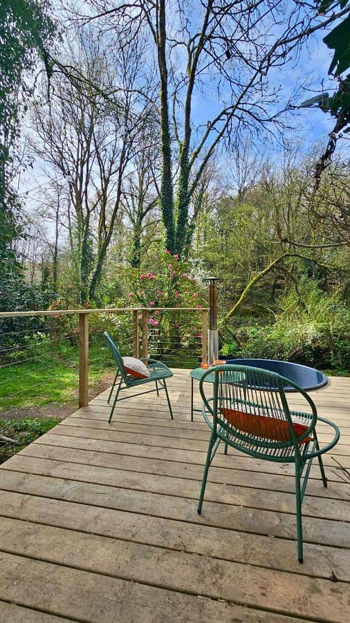 Location de vacances pour 4 personnes, avec jacuzzi et jardin à Caden - 3