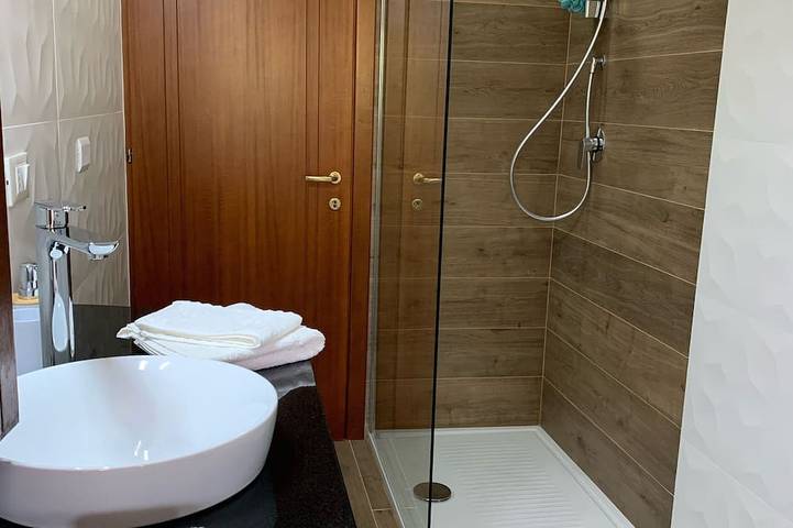 Appartamento intero, Villa con piscina vista mare in Abba Urci, Tertenia