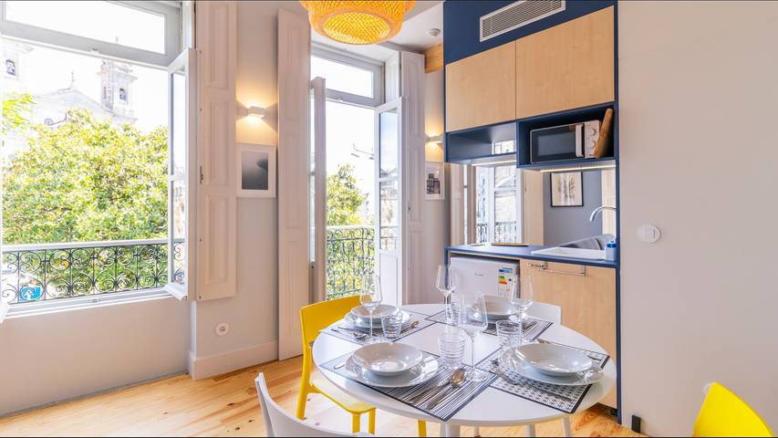 Apartamento entero, Apartamento de vacaciones para 3 personas con balcón in Oporto, Distrito de Porto