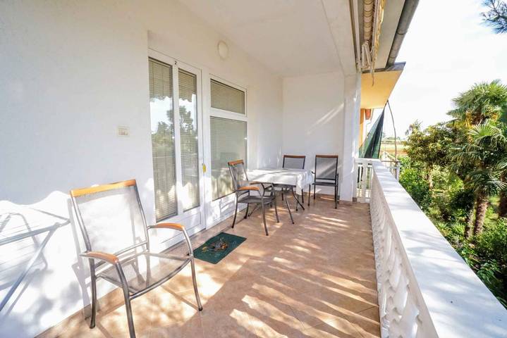 Appartement de vacances entier, Appartement de vacances avec balcon in Umag, Région d'Umag