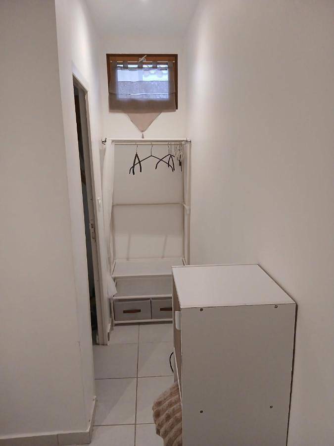 Gîte pour 3 personnes, avec terrasse à Port-Saint-Louis-du-Rhône - 2