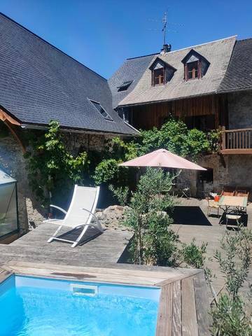 Chambre d’hôte pour 5 personnes, avec piscine ainsi que jardin et vue dans Les Bordes-sur-Lez