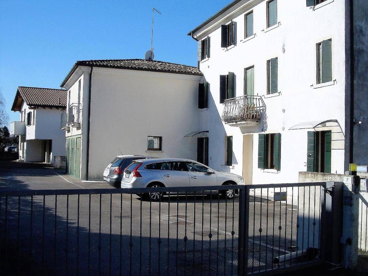 Apartamento inteiro, Mamma Mia on ground floor with private parking Tv-Venice in Treviso, Treviso (província)