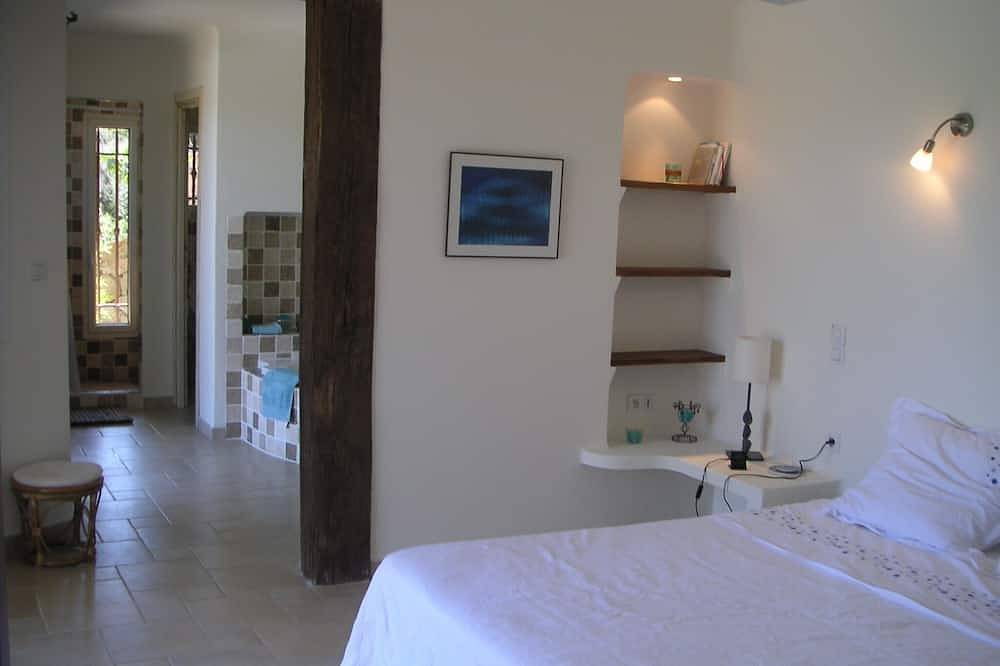 Sant Amanza Bonifacio: luxueuse maison d'architecte in Bonifacio, Arrondissement de Sartène