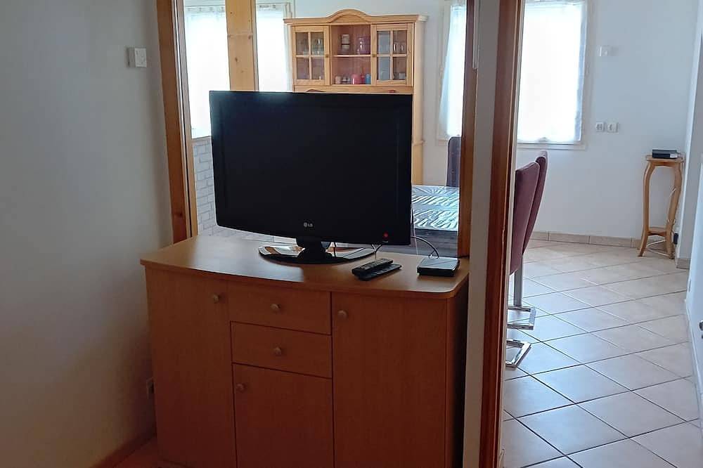 Entire apartment, Location Appartement 44m2 rdc in Allevard, Isère