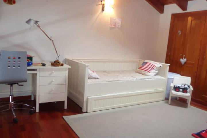 Location de vacances pour 8 personnes, avec piscine à Angoustrine-Villeneuve-des-Escaldes - 4