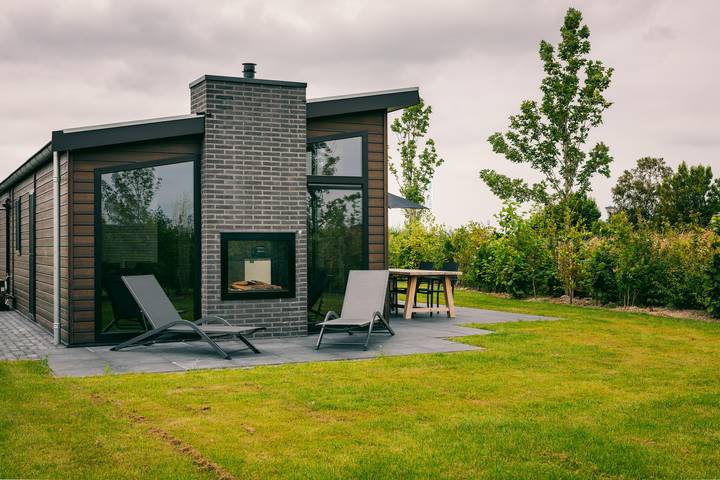 Ferienhaus für 4 Personen, mit Balkon/Terrasse und Terrasse