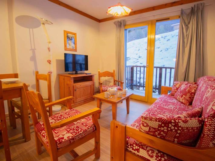 Appartement entier, Appartement charmant aux pieds des pistes - 6 pers. in Valfréjus, Modane