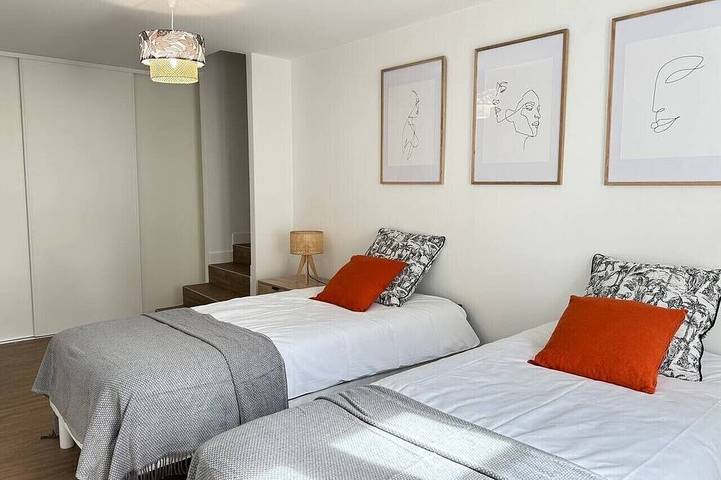 Apartamento entero, 2 bedroom apartment - Downtown Parthenay in Parthenay, Deux-Sèvres