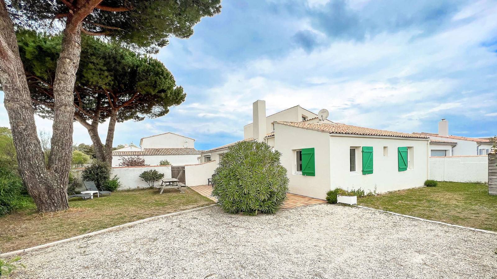 Apartamento vacacional entero, Family house located near the beach in La Couarde-sur-Mer, Isla de Ré