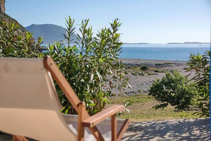 Location de vacances pour 4 personnes, avec jacuzzi et terrasse dans Cythère
