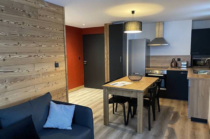 Apartamento de vacaciones para 6 personas, con jardín y balcón - 1