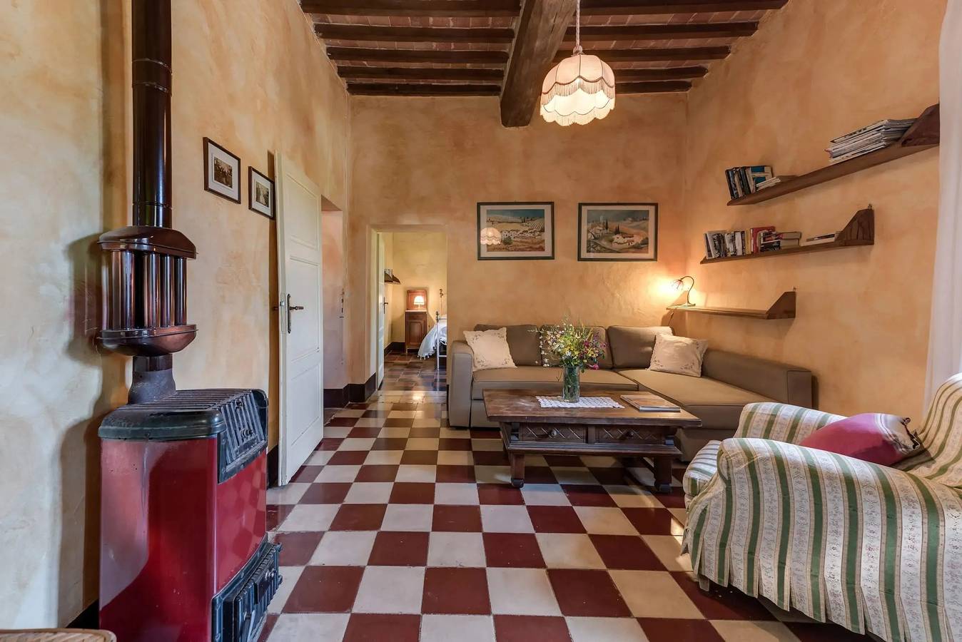 Hel lägenhet, Lägenhet med terrass och pool i Murlo in Murlo, Siena provins