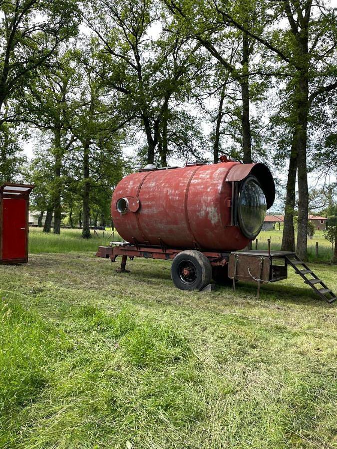 Tente pour 2 personnes, avec jardin dans le Lot