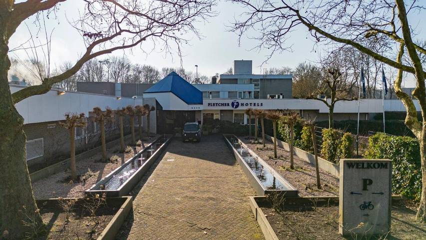 Hotel voor 3 personen, with Terras and Tuin as well as Zwembad and Sauna in Zutphen