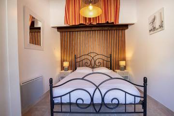 Gîte pour 4 Personnes dans L'Isle-sur-la-Sorgue, Provence, Photo 1