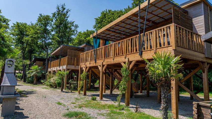 Parc de vacances pour 6 personnes en Corse - 3