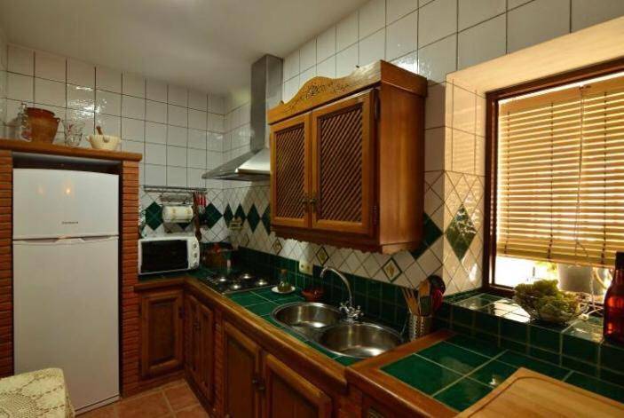 Casa rural para 4 personas, con vistas y balcón en Valle del Genal - 2