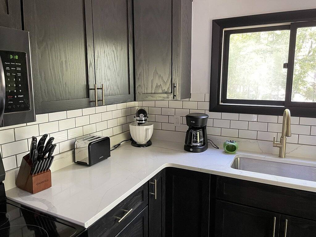 Pet & Kid Friendly Lake community w/ boat launch & beach in Moultonborough, Lake Winnipesaukee