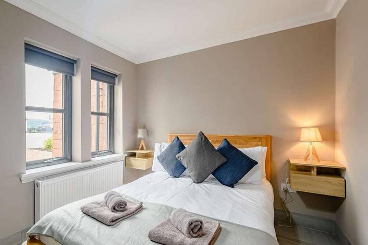 3 Bed in Alexandria in Loch Lomond, West Dunbartonshire
