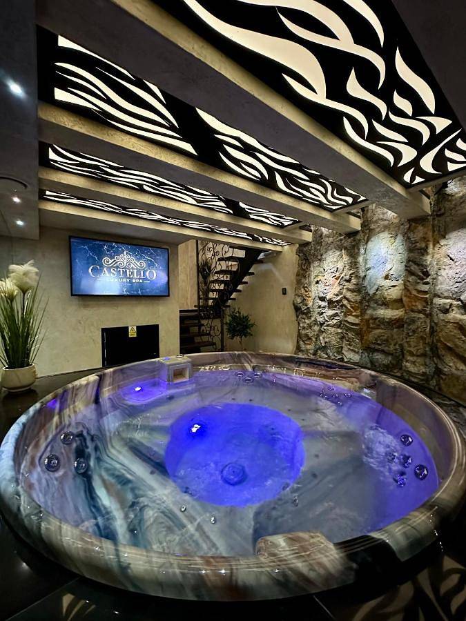 Ferienwohnung für 2 Personen, mit Pool und Sauna sowie Whirlpool in Serbien