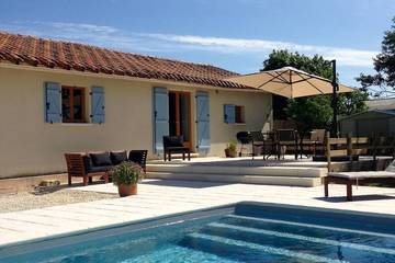 Gîte pour 2 personnes, avec jardin à Verteillac