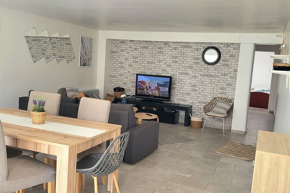 Superbe Appartement Avec Parking Sécurisé à 20 Minutes de Paris in Longjumeau, Essonne