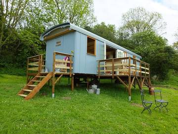 Gîte pour 5 personnes, avec terrasse et piscine, animaux acceptés dans Nouhant