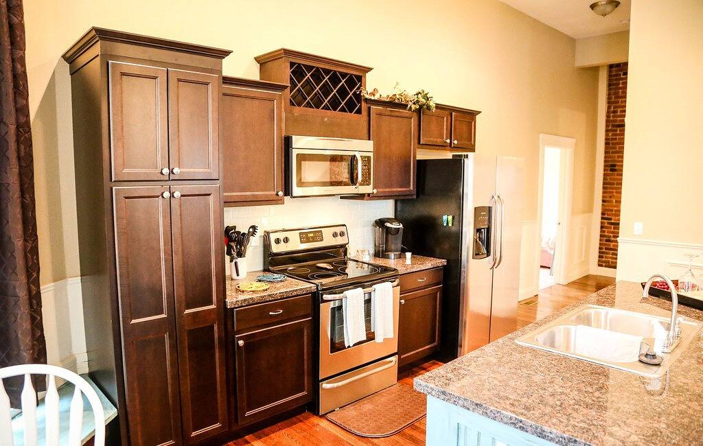 4 Schlafzimmer 2 Bad Alle Neue Historical Home im Herzen von Springfield, Mo in Springfield (MO), Greene County (MO)