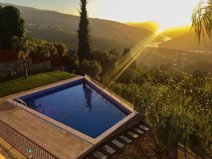 Bed and breakfast para 3 pessoas, com jardim e piscina e ainda vista em Lamego