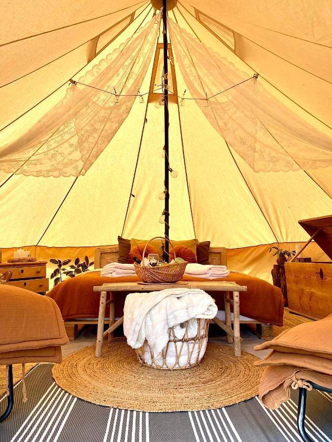 Camping für 4 Personen, mit Ausblick und Garten sowie Pool und Sauna in Dänemark - 2